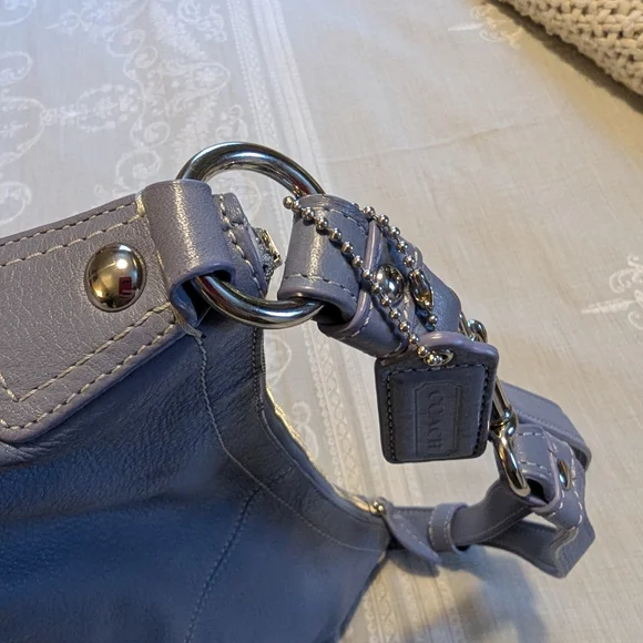 Coach Penelope F19045 hobo bag in cornflower blue pebble leather - Picture 4 of 14